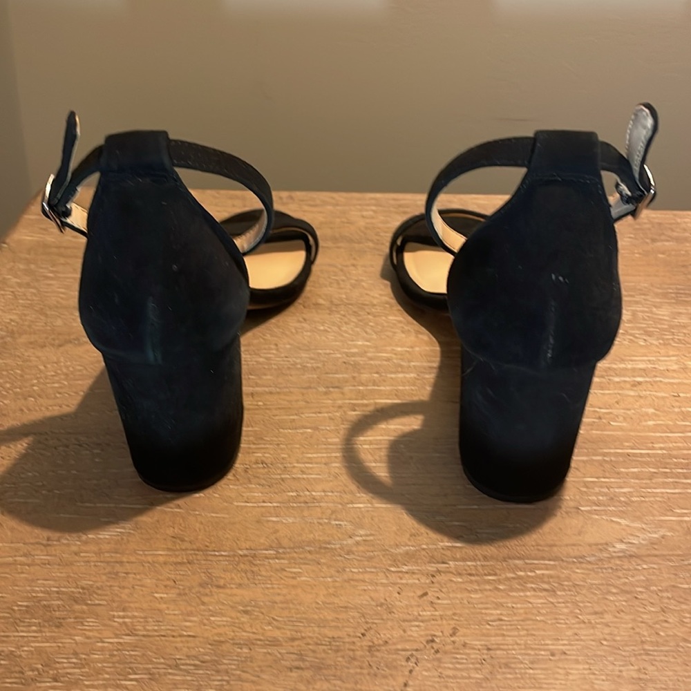 Sandals - Picture 4 of 5